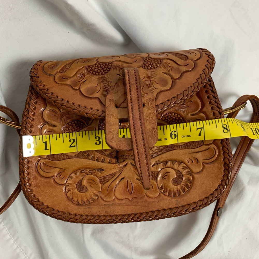 Beautiful Lifton’s hand tooled vintage purse - Picture 5 of 8